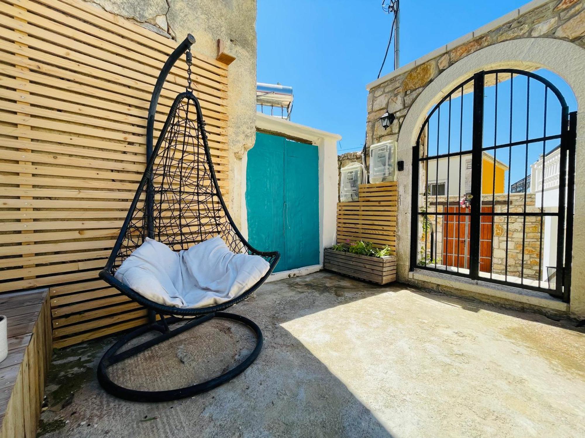 Guesthouse Near The Castle Of Himarë Exterior foto